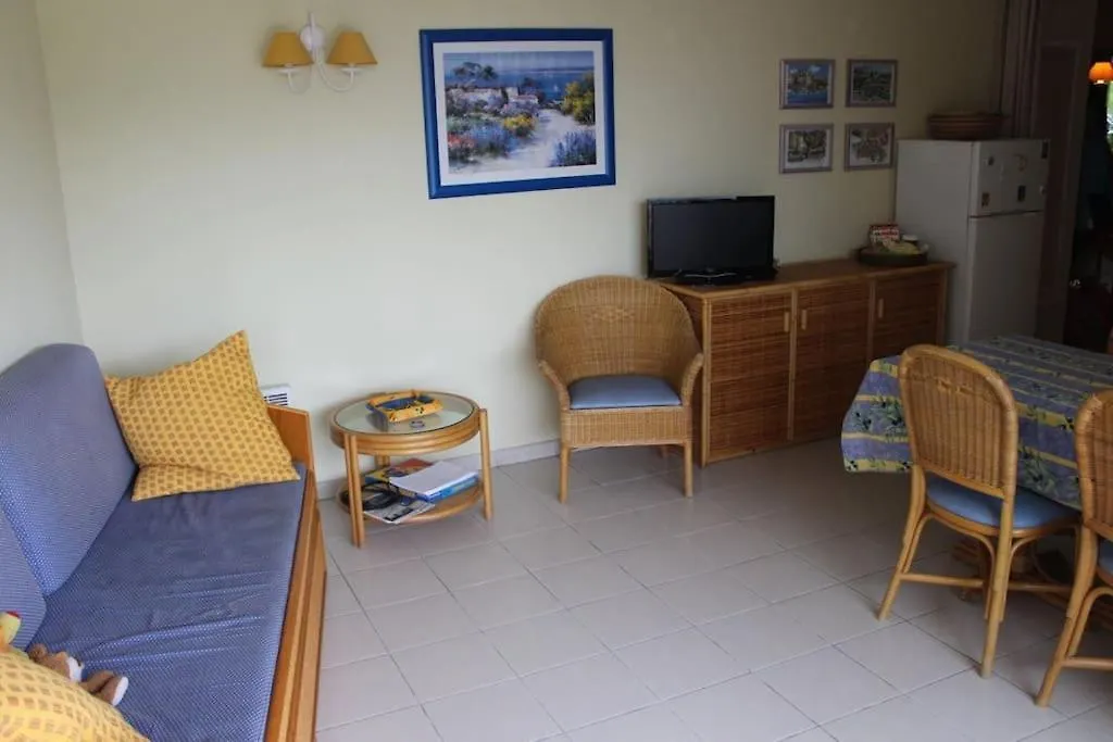 2 Bedroom Apartment With Large Terrace Théoule-sur-Mer 0*,  Frankrig