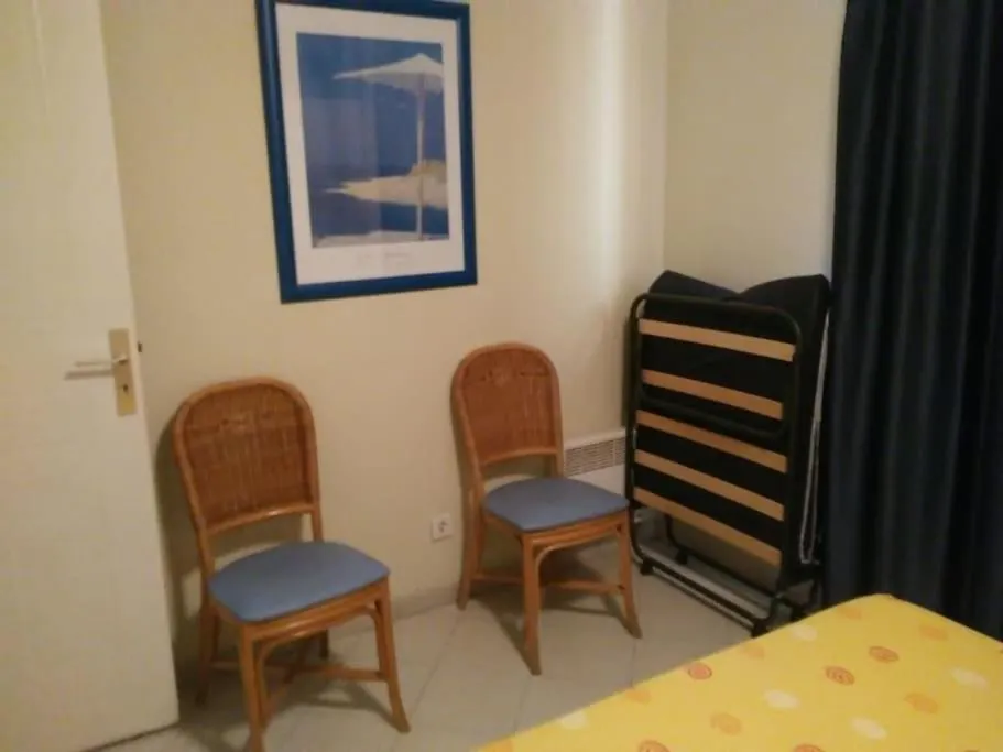 2 Bedroom Apartment With Large Terrace Théoule-sur-Mer Frankrig