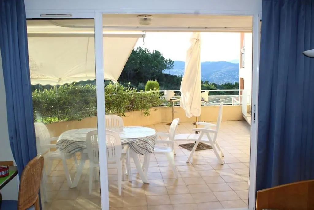 2 Bedroom Apartment With Large Terrace Théoule-sur-Mer 0*,  Frankrig
